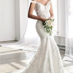 New Wedding Dress: Off the Shoulder Lace Floral Wedding Dress